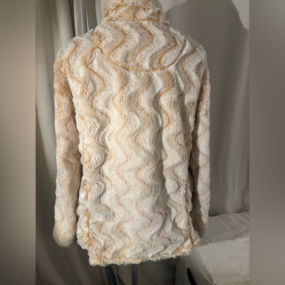 Simply Southern SOFT Ripple Sherpa Pullover Cream & Gold Plush 3/4 Zip Sz Medium - Picture 8 of 14